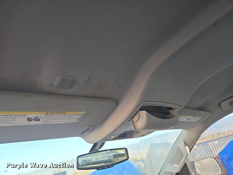 image for item DT5369 2015 Chevrolet Silverado 1500 Crew Cab pickup truck