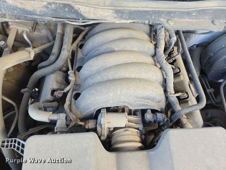 image for item DT5369 2015 Chevrolet Silverado 1500 Crew Cab pickup truck