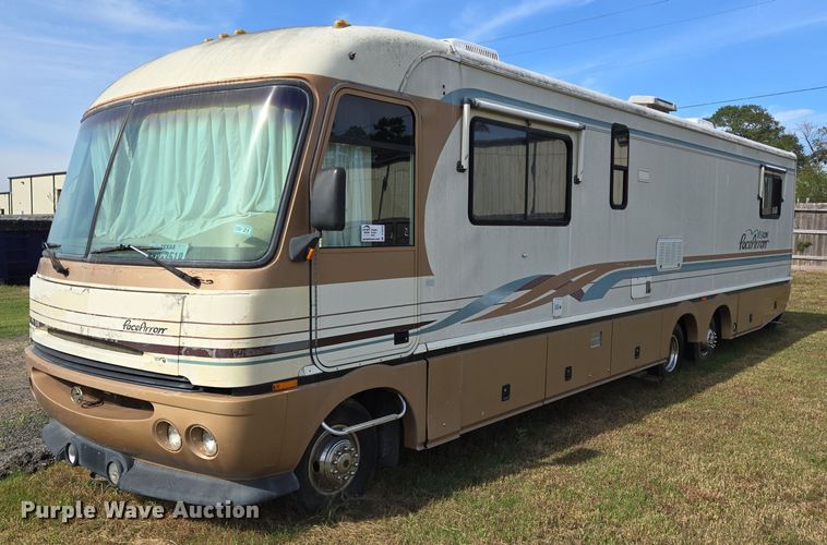image for item DT5376 1996 PaceArrow Vision RV