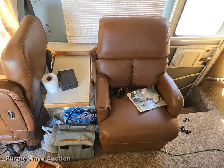 image for item DT5376 1996 PaceArrow Vision RV