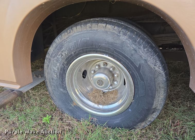 image for item DT5376 1996 PaceArrow Vision RV