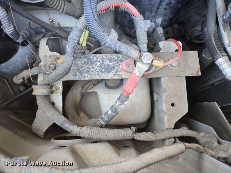 image for item DT5378 2010 Ford E350 shuttle bus