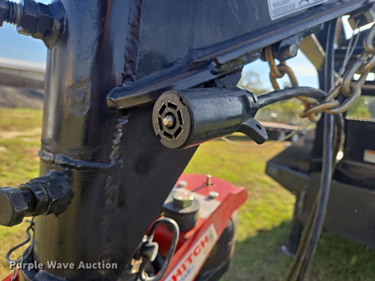 image for item DT5382 2021 Diamond C hydraulic tail equipment trailer