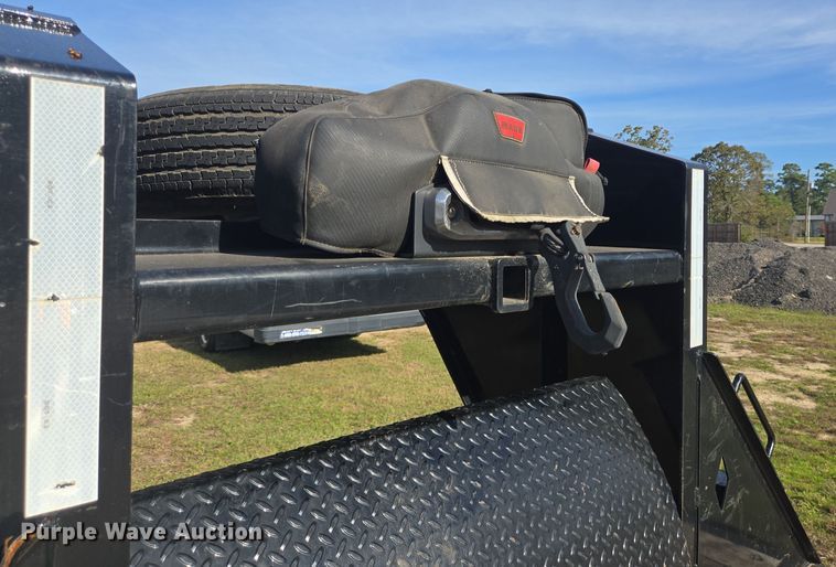 image for item DT5382 2021 Diamond C hydraulic tail equipment trailer