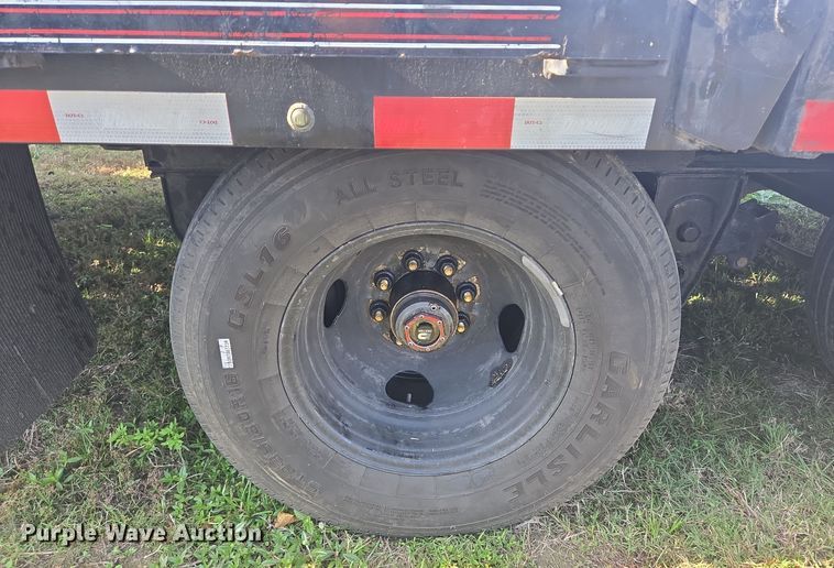 image for item DT5382 2021 Diamond C hydraulic tail equipment trailer