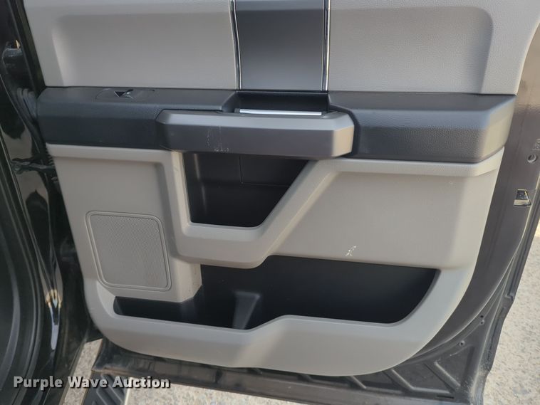 image for item DT6503 2020 Ford F150 SuperCrew pickup truck