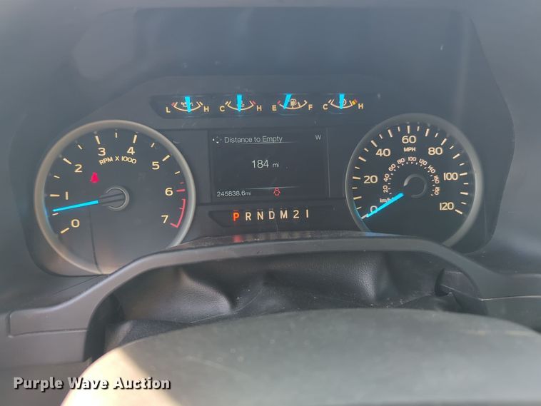 image for item DT6508 2015 Ford F150 SuperCrew pickup truck