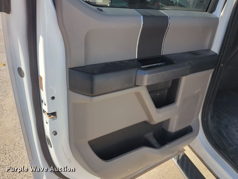 image for item DT6508 2015 Ford F150 SuperCrew pickup truck