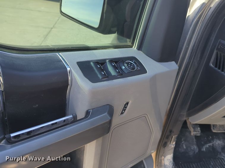 image for item DT6510 2016 Ford F150 SuperCrew pickup truck