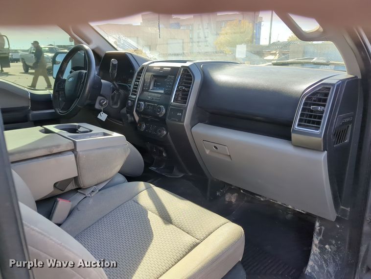 image for item DT6510 2016 Ford F150 SuperCrew pickup truck