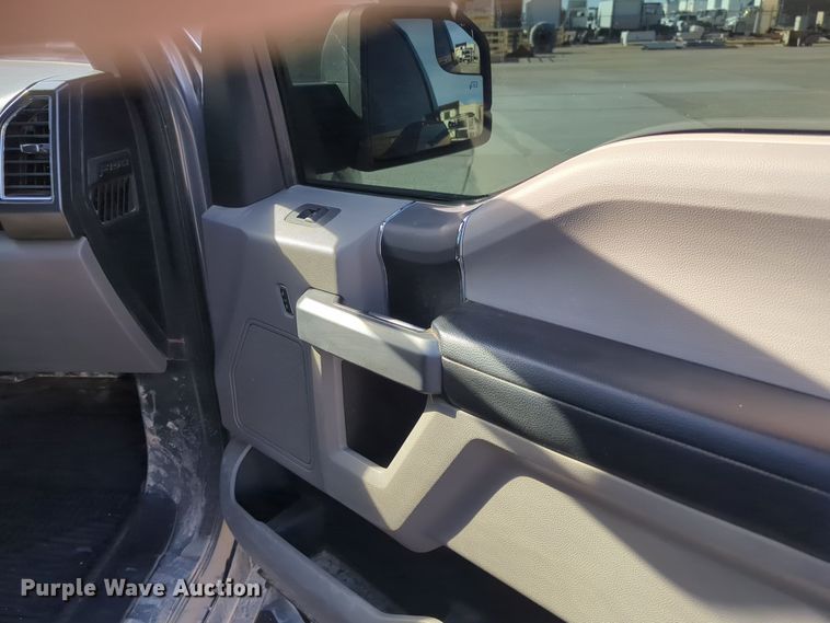 image for item DT6510 2016 Ford F150 SuperCrew pickup truck