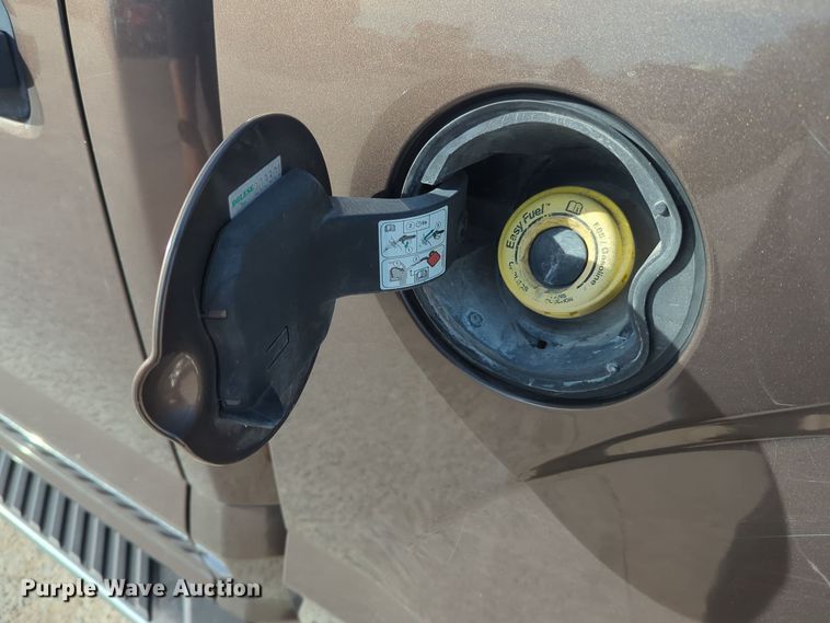 image for item DT6512 2015 Ford F150 SuperCrew pickup truck