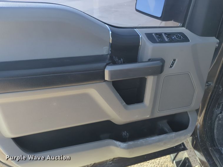 image for item DT6512 2015 Ford F150 SuperCrew pickup truck