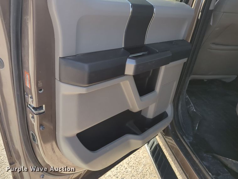 image for item DT6512 2015 Ford F150 SuperCrew pickup truck