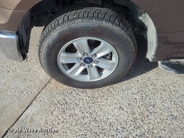 image for item DT6512 2015 Ford F150 SuperCrew pickup truck