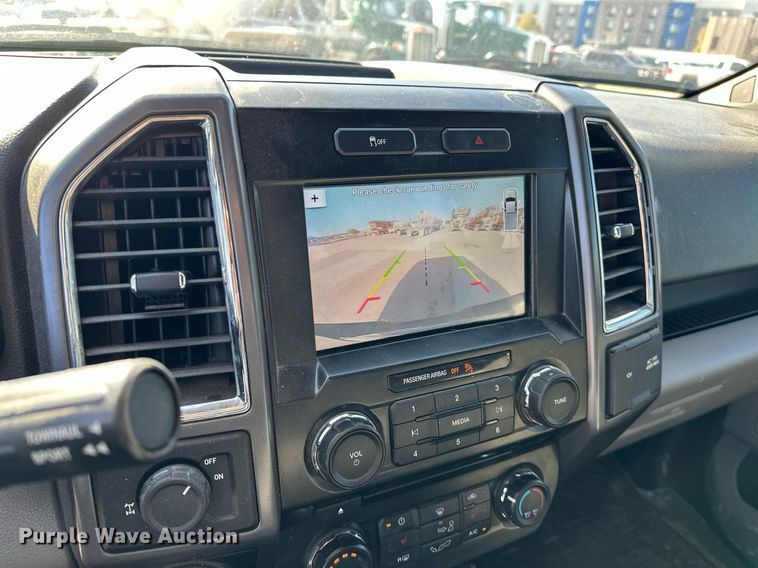 image for item DT6522 2016 Ford F150 SuperCrew pickup truck