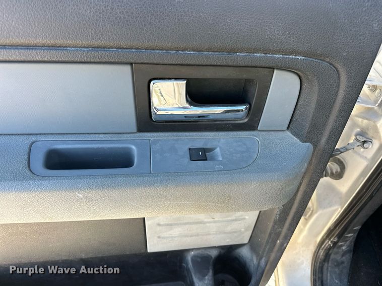 image for item DT6530 2014 Ford F150 SuperCrew pickup truck