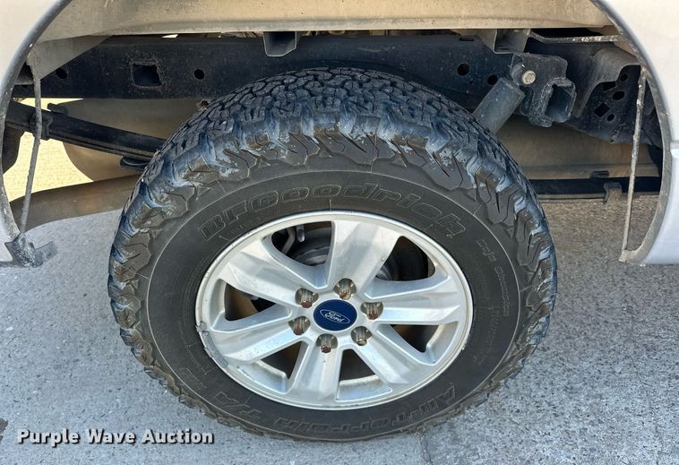 image for item DT6530 2014 Ford F150 SuperCrew pickup truck