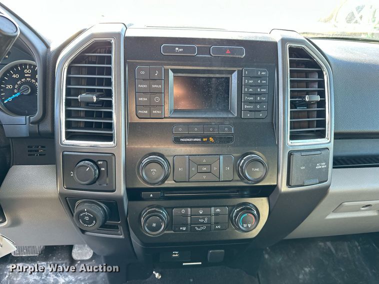 image for item DT6531 2016 Ford F150 SuperCrew pickup truck