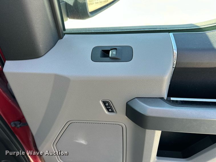 image for item DT6531 2016 Ford F150 SuperCrew pickup truck