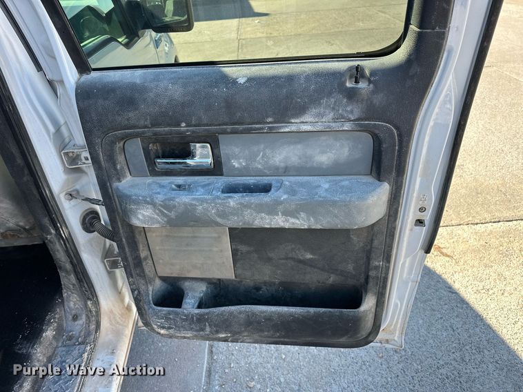 image for item DT6533 2013 Ford F150 SuperCrew pickup truck