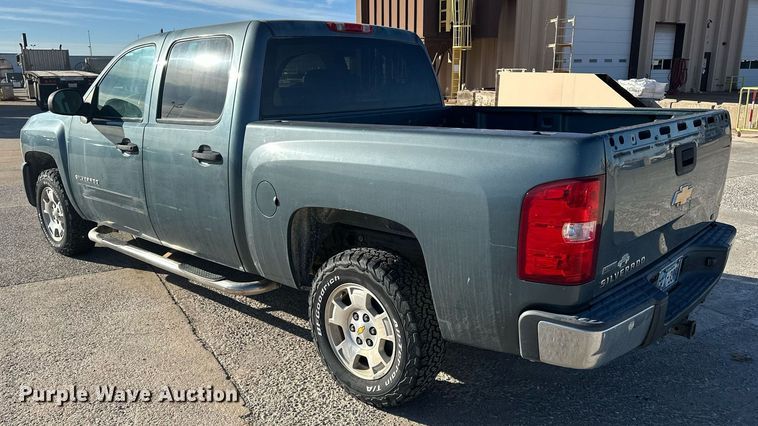 image for item DT6534 2010 Chevrolet Silverado 1500 Crew Cab pickup truck
