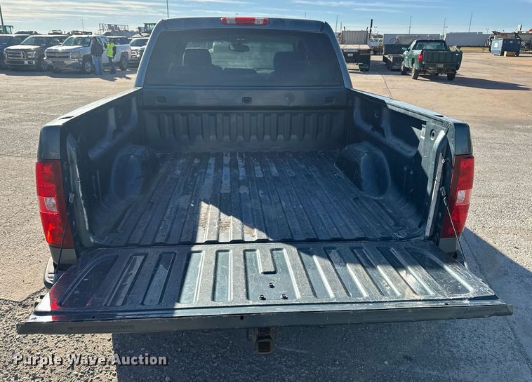 image for item DT6534 2010 Chevrolet Silverado 1500 Crew Cab pickup truck