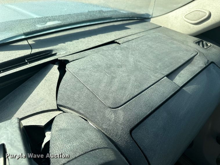 image for item DT6534 2010 Chevrolet Silverado 1500 Crew Cab pickup truck