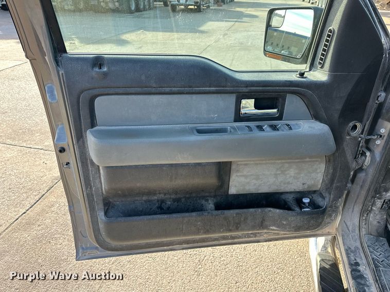 image for item DT6535 2012 Ford F150 SuperCrew pickup truck