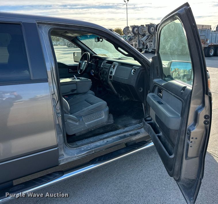 image for item DT6535 2012 Ford F150 SuperCrew pickup truck