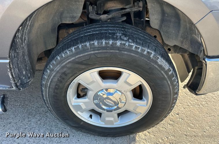 image for item DT6535 2012 Ford F150 SuperCrew pickup truck