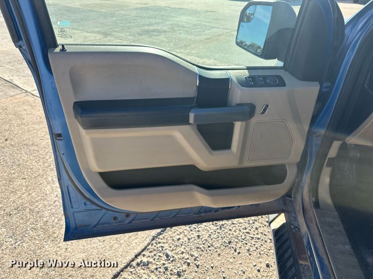 image for item DT6536 2016 Ford F150 SuperCrew pickup truck