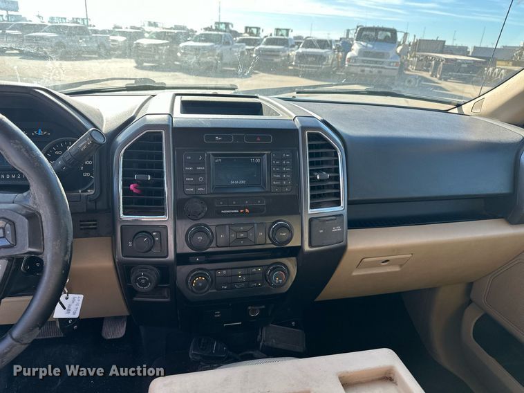 image for item DT6536 2016 Ford F150 SuperCrew pickup truck