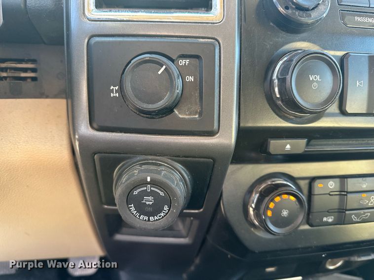 image for item DT6536 2016 Ford F150 SuperCrew pickup truck