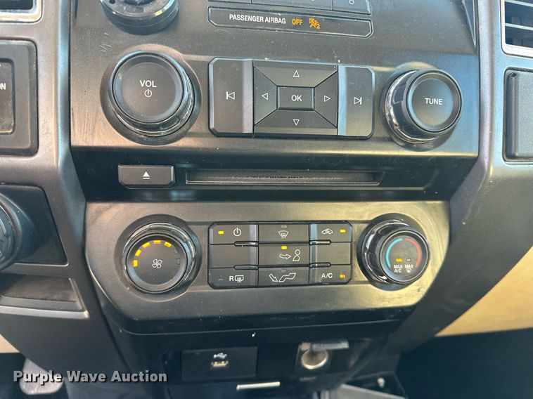 image for item DT6536 2016 Ford F150 SuperCrew pickup truck