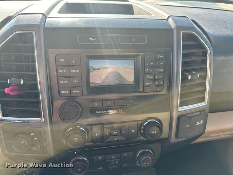 image for item DT6536 2016 Ford F150 SuperCrew pickup truck