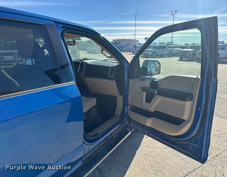 image for item DT6536 2016 Ford F150 SuperCrew pickup truck