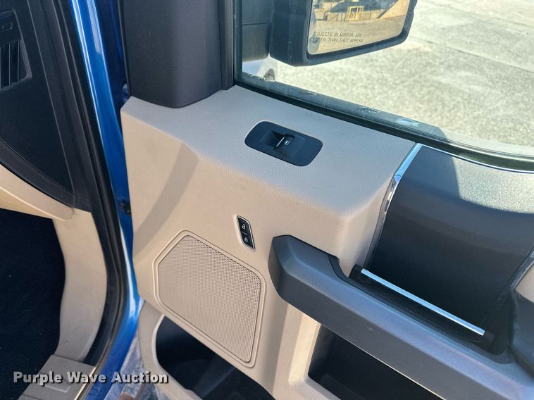 image for item DT6536 2016 Ford F150 SuperCrew pickup truck