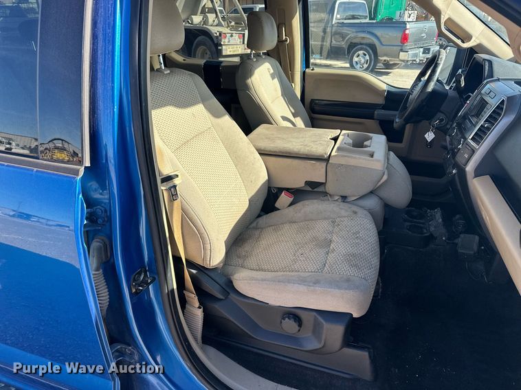 image for item DT6536 2016 Ford F150 SuperCrew pickup truck