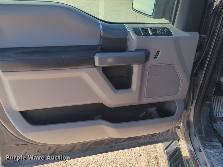 image for item DT6538 2016 Ford F150 SuperCrew pickup truck