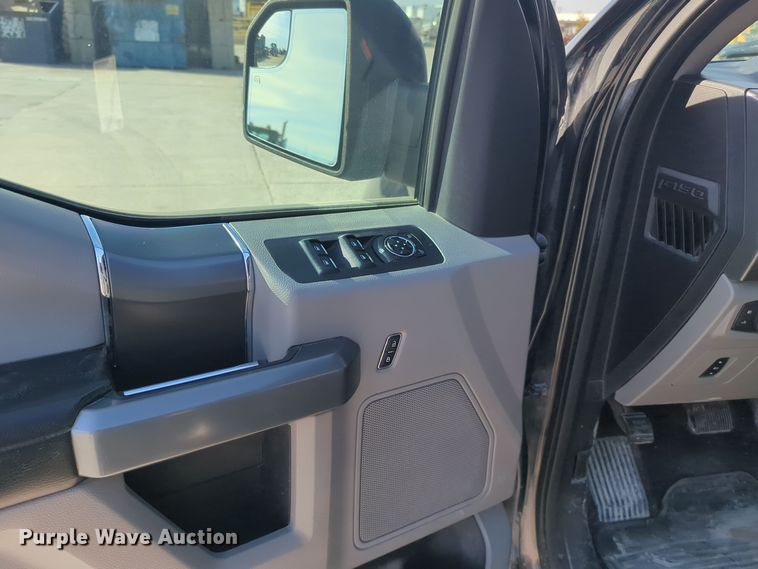 image for item DT6538 2016 Ford F150 SuperCrew pickup truck