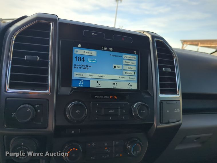 image for item DT6538 2016 Ford F150 SuperCrew pickup truck