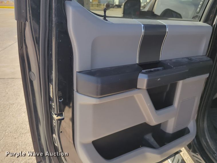 image for item DT6538 2016 Ford F150 SuperCrew pickup truck