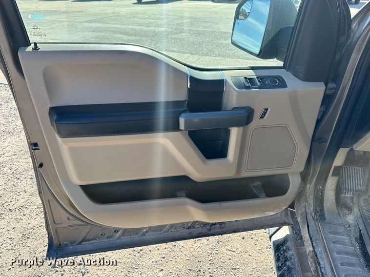 image for item DT6541 2016 Ford F150 SuperCrew utility / service truck