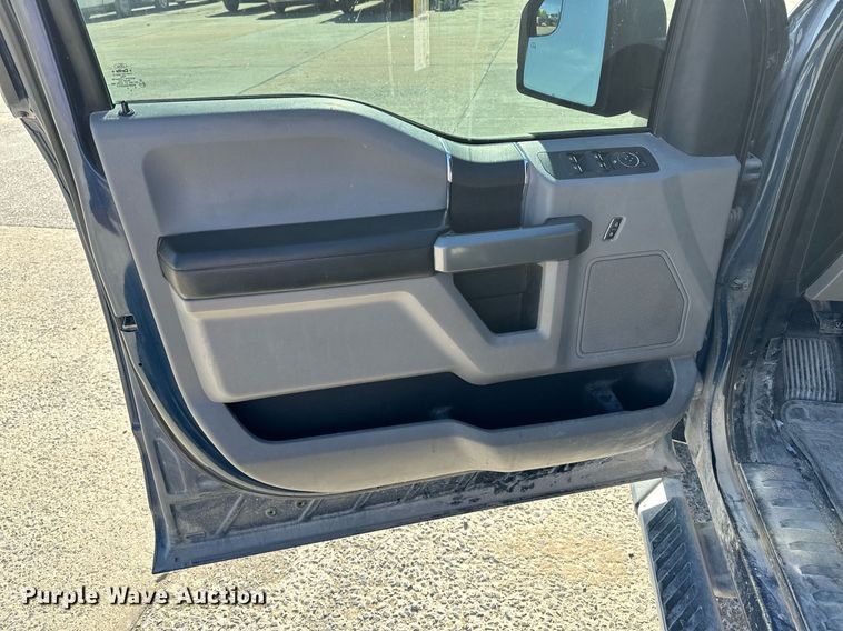 image for item DT6543 2016 Ford F150 SuperCrew pickup truck