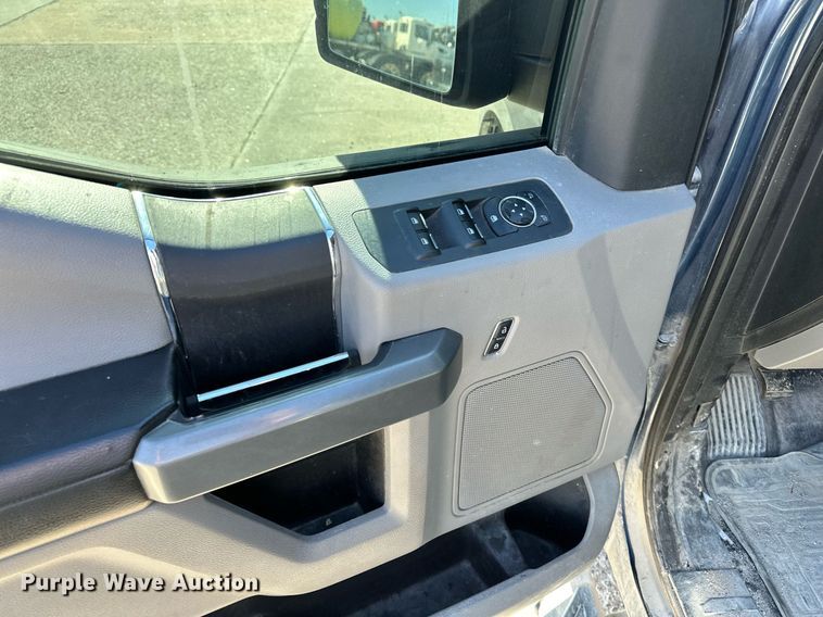 image for item DT6543 2016 Ford F150 SuperCrew pickup truck