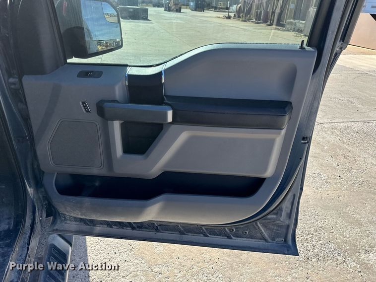 image for item DT6543 2016 Ford F150 SuperCrew pickup truck