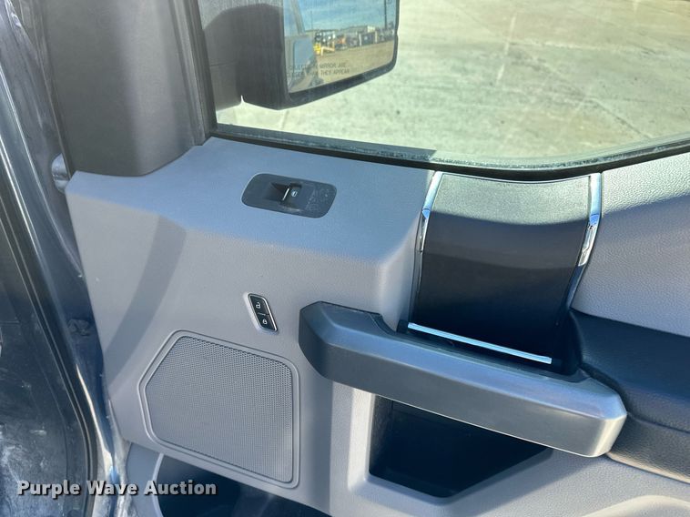 image for item DT6543 2016 Ford F150 SuperCrew pickup truck