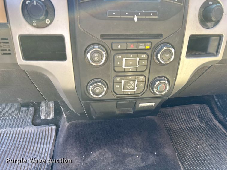 image for item DT6545 2014 Ford F150 SuperCrew pickup truck