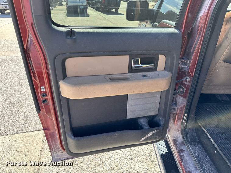 image for item DT6545 2014 Ford F150 SuperCrew pickup truck